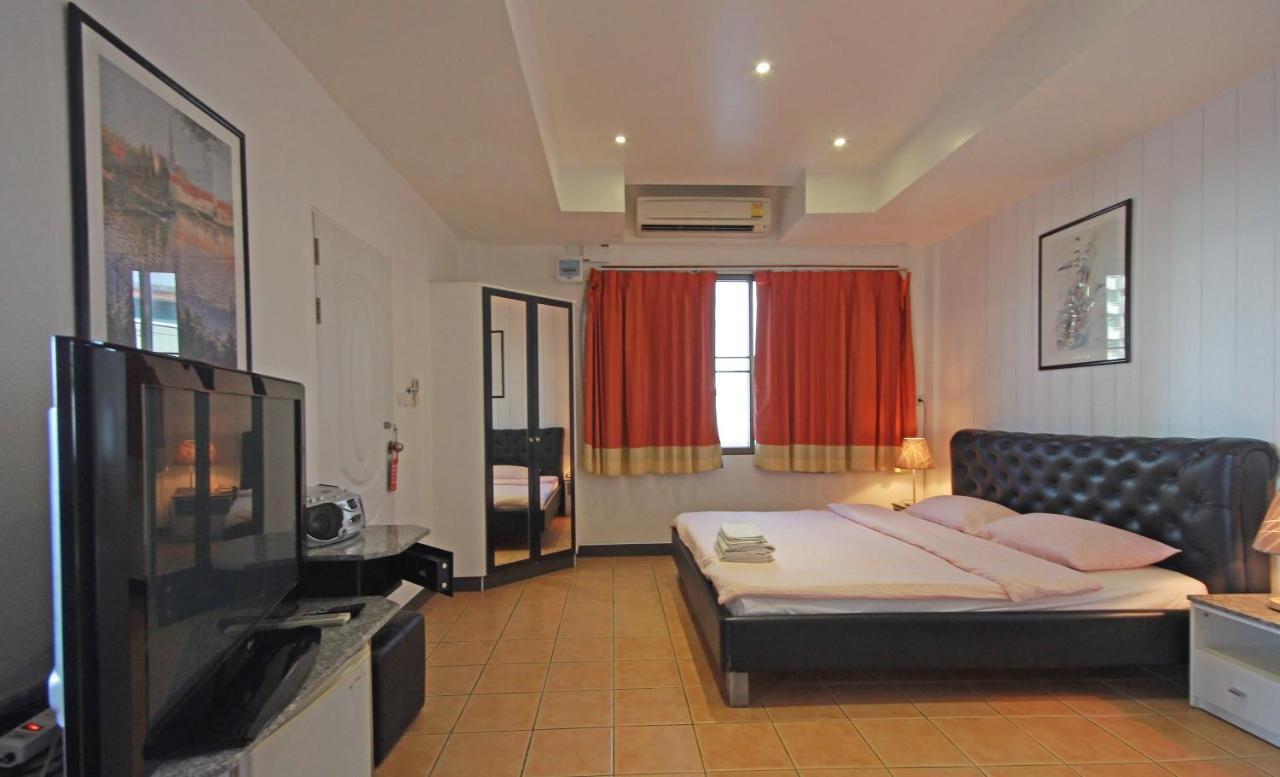 Swiss Food Restaurant And Room For Rent Pattaya Buitenkant foto